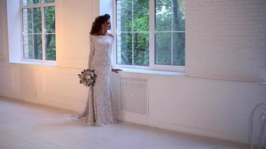 Dolly yavaş poz güzel genç gelin