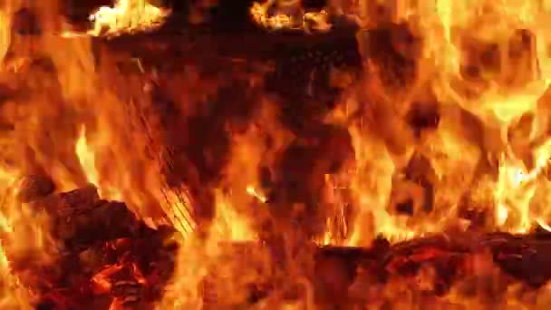 Piano in fiamme strumento musicale — Video Stock