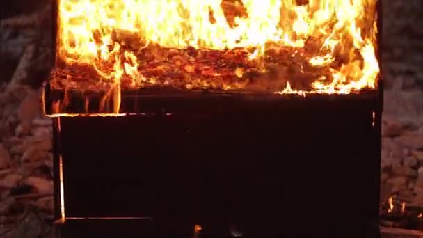 Piano in fiamme strumento musicale — Video Stock