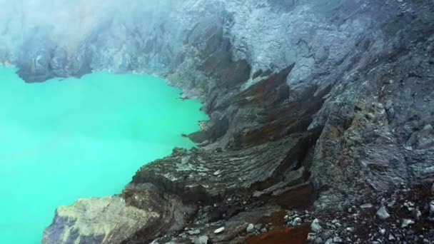 Aerial view of mountain Kawah Ijen volcano with blue acid lake. East Java, Indonesia — Stock Video