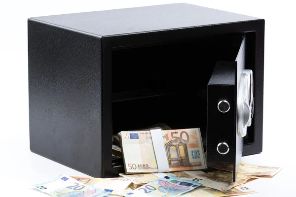 Открытый сейф, куча наличных денег, евро — стоковое фото