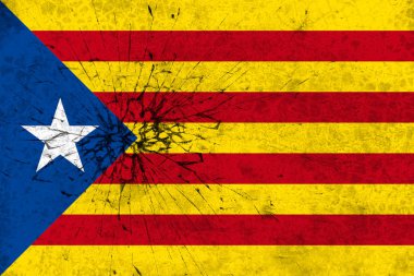Bağımsızlık Catalonia bayrağı kırık arka plan doku duvar.
