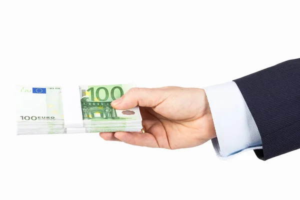 Main d'homme d'affaires tenant de l'argent, billets en euros . — Photo