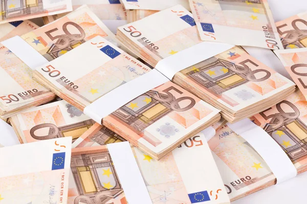Pacotes de fecho de 50 notas de euro — Fotografia de Stock
