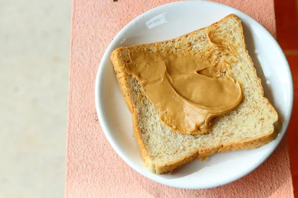 Peanut butter wheat for breakfast — Stock Photo, Image