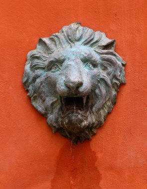 eski aslan kafa taş devlet