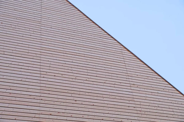 Fachada de madeira perspectiva moderna — Fotografia de Stock