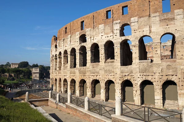 Colosseo a Roma, Italia — Foto Stock