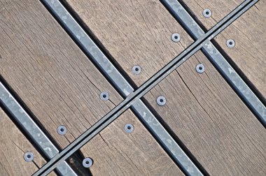 ahşap parke zemin balıksırtı desen