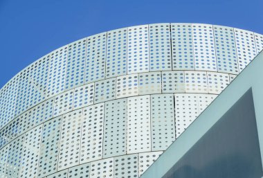 cam panel çatı ile bina modern tasarım ofisi