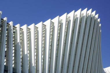 Mimarlık konsepti soyut arka plan. One World Trade Centre Taşımacılık Merkezinin detaylı mimari geçmişi.