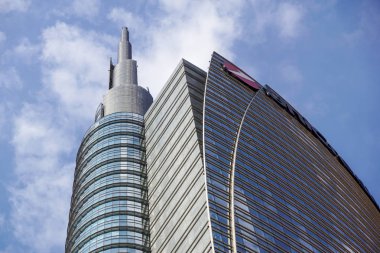 Milan, Italya-05 Ekim 2016: Unicredit banka cam gökdelen kuleleri 05 Ekim 2016 Milan, Italya .