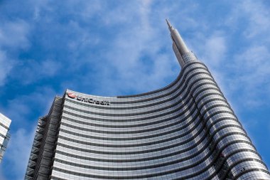 Milan, Italya-05 Ekim 2016: Unicredit banka cam gökdelen kuleleri 05 Ekim 2016 Milan, Italya .