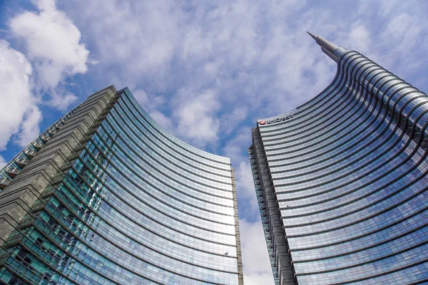 Milan Italy October 2016 Unicredit Bank Glass Skyscraper Towers October — Stock Photo, Image