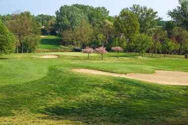 Golf Sahası Tepesi üzerinde kum sığınaklar .