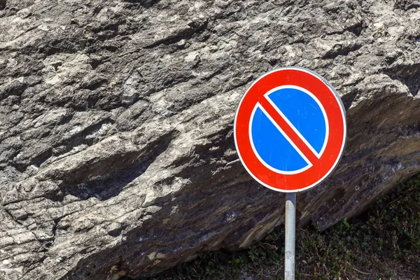 Señal de tráfico para ninguna parada y estacionamiento i — Foto de Stock