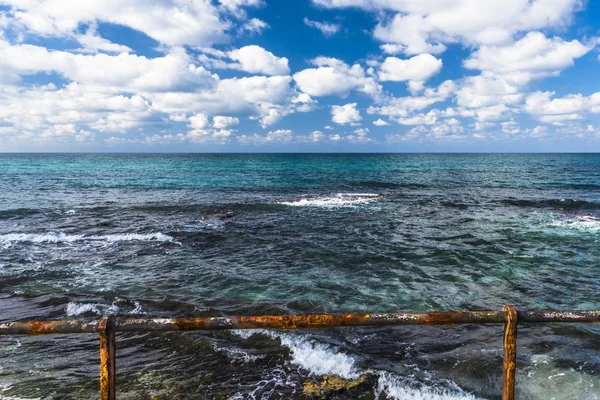 Sur les rives de la mer Méditerranée — Photo