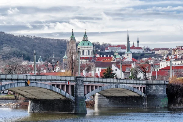 Eine Der Historischen Prager Altstädte Der Moldau — Stockfoto