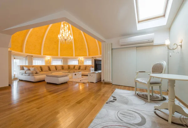 Interior of a luxury dome apartment villa, living room, domed ce — Stock Photo, Image