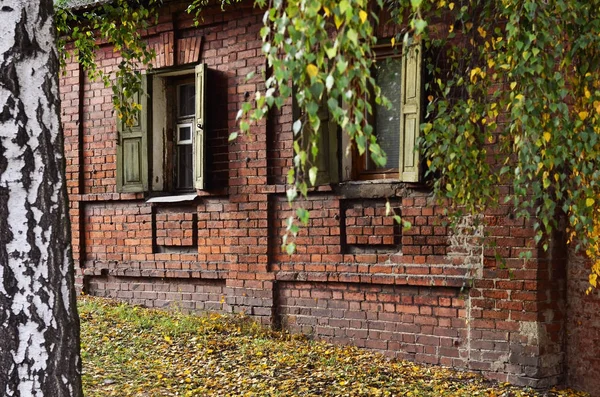 Okno Hut Kolorowe Wsi Stary Rosyjski — Zdjęcie stockowe