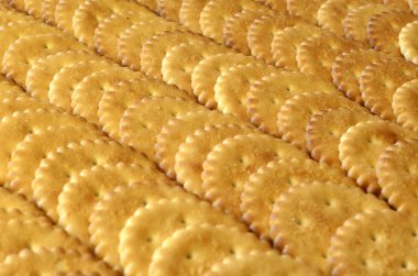 Klasik yuvarlak tuzlu kraker