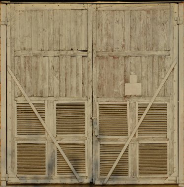 Trafo Merkezi ahşap kapı