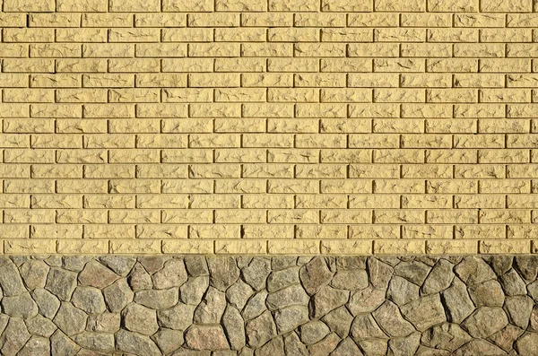 Современная кирпичная стена — стоковое фото
