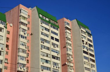 Rus çok katlı bina