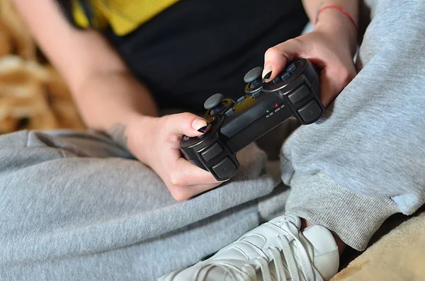 Close Young White Girl Sports Suit Playing Video Games Modern — Stock Photo, Image