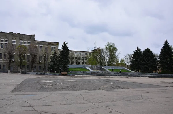 Pavlograd Ουκρανία Απριλίου 2017 Τόπος Όπου Βρισκόταν Προηγουμένως Μνημείο Λεονίντ — Φωτογραφία Αρχείου