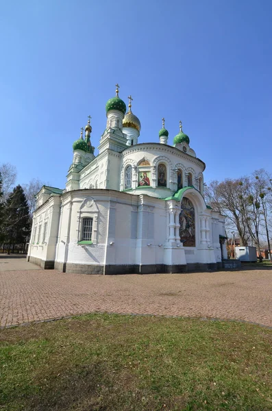 Pamětní kostel Sampson, který se nachází v Poltava, Ukrajina — Stock fotografie