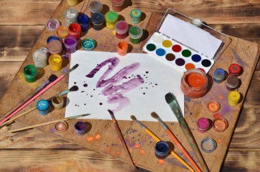 Natürmort boyalı kağıdın ve jars-in suluboya ile bir