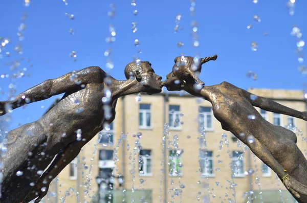 Monument Aux Amants Kharkov Ukraine Est Une Arche Formée Par — Photo