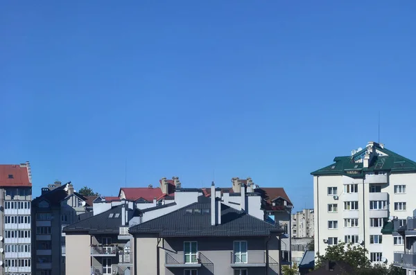 Roofs Modern Houses Cloudless Sky Metal Roofing Method — Stock Photo, Image