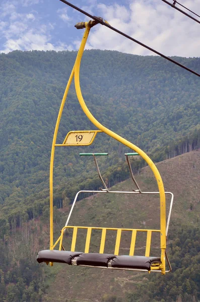 Teleferik Mount Makovitsa Karpat Dağları Arka Koltuklar — Stok fotoğraf