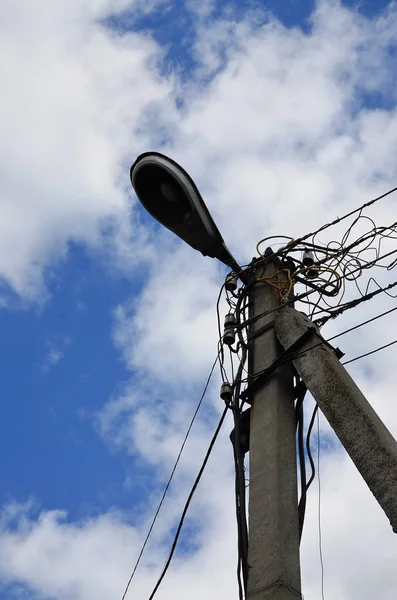 Pólo Elétrico Concreto Velho Para Transmissão Eletricidade Com Fio Com — Fotografia de Stock