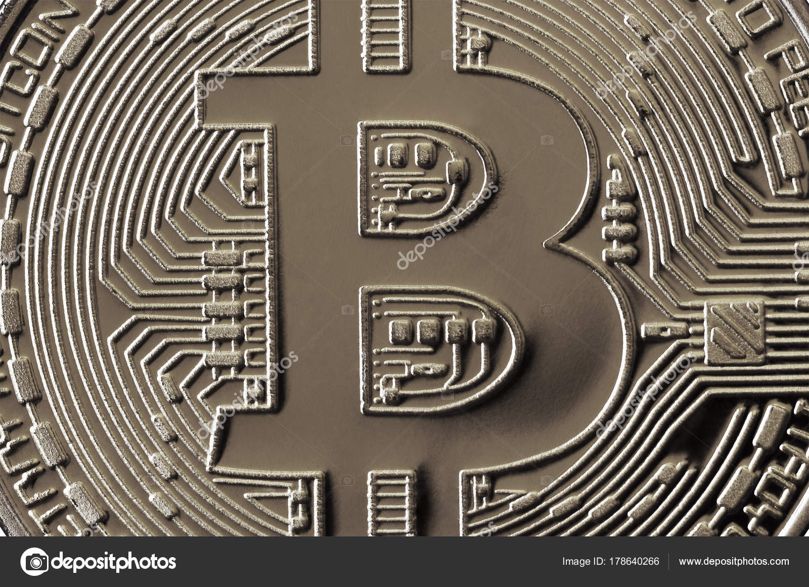 Bitcoin의 매크로 사진입니다 빛나는 질감을 닫습니다 추상적인 비즈니스와 배경입니다 Cryptocurrency — 스톡 에디토리얼  사진 © Mehaniq #178640266