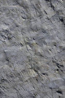 Grunge kahverengi kil duvar eski ev çekim kapatın. Ahşap ve taş gibi bazı diğer nesnenin karışımı