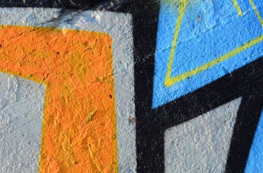 Eski duvar boyalı renkli grafiti çizim mavi aerosol pai