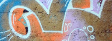 Eski duvar rengi grafiti çizim kırmızı sprey boya boyalı. Duvar yazılarını ve sokak sanat çizim Tema arka plan görüntüsü