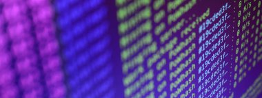 Makro anlık görüntüsünü Kripto para birimi madencilik ofis bilgisayarı monitörde bilgisayar programı arayüzey. Araştırma bitcoins kavramı. Bilgi dizeleri ve veri akışını