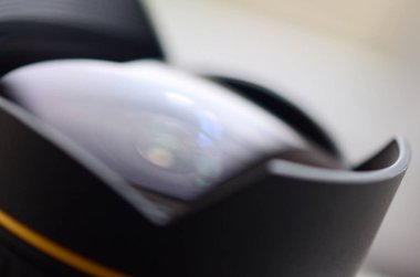 Bir geniş açı objektif bir modern Slr fotoğraf makinesi için parçası. En az bir odak uzaklığı ile bir balıkgözü lens fotoğrafı