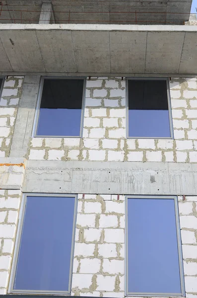 Fragment Ofullbordad Struktur Flera Våningar Byggnad Stora Betong Tegel — Stockfoto