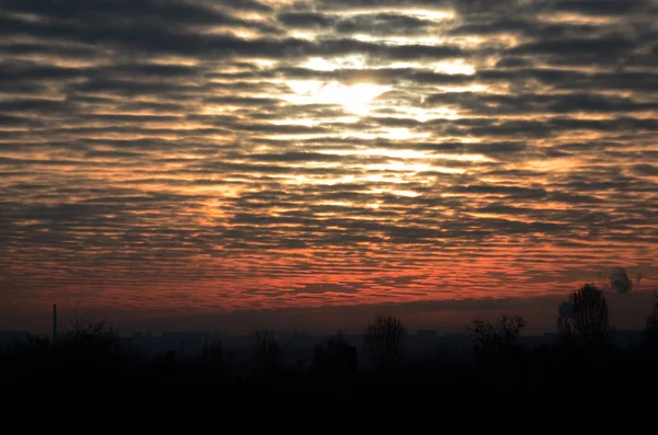 Textur Eines Düsteren Wolkenverhangenen Himmels Der Morgendämmerung — Stockfoto
