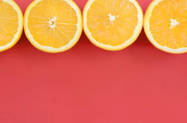 Vista Superior Varias Rodajas Fruta Naranja Sobre Fondo Brillante Color — Foto de Stock