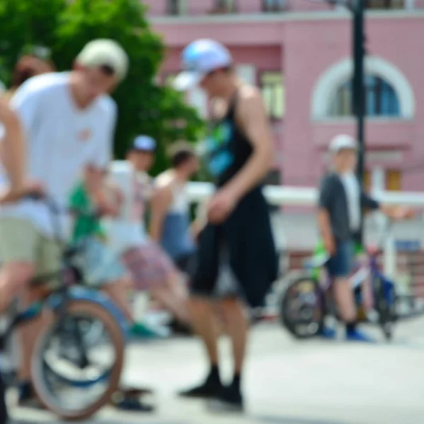 Defocused Εικόνα Πολλοί Άνθρωποι Bmx Ποδήλατα Συνάντηση Των Fans Των — Φωτογραφία Αρχείου