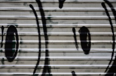 Sanat toprak altında. Güzel sokak sanat graffiti tarzı. Duvar Soyut çizimler ev boya ile dekore edilmiştir. Modern ikonik kentsel kültür sokak gençlik. Soyut şık resim duvarda