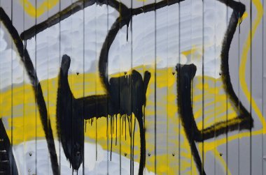 Doku üzerinde tasvir edilmiştir grafiti boyama duvar parçasının. Grafiti sokak sanatı ve grafiti kültür konularda bir fotoğraf çizim bir parça görüntüsünü