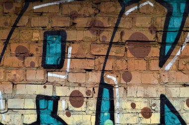Güzel sokak sanat graffiti. Moda renkler şehir duvarları üzerinde çizim yaratıcı renk. Çağdaş kent kültürü. Başlık boya duvarlar. Kültür gençlik protesto