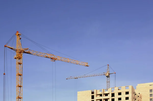 Trabajando Grúas Altas Dentro Lugar Para Con Edificios Altos Construcción —  Fotos de Stock